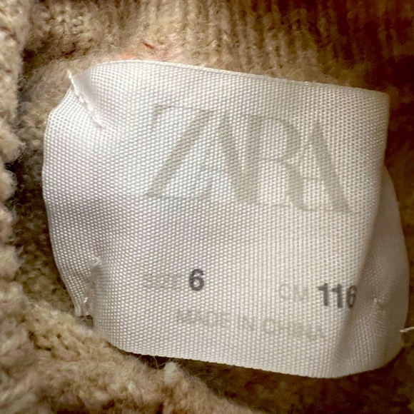 Zara, Light Beige Pearl Sweater, Size 6 - Picture 4 of 4